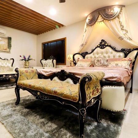 Royal Inn Hotel Ambaji Экстерьер фото
