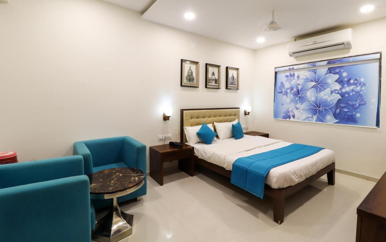Royal Inn Hotel Ambaji Экстерьер фото